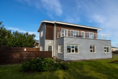 Three-bedroom-upper-floor-apartment-with-balcony2